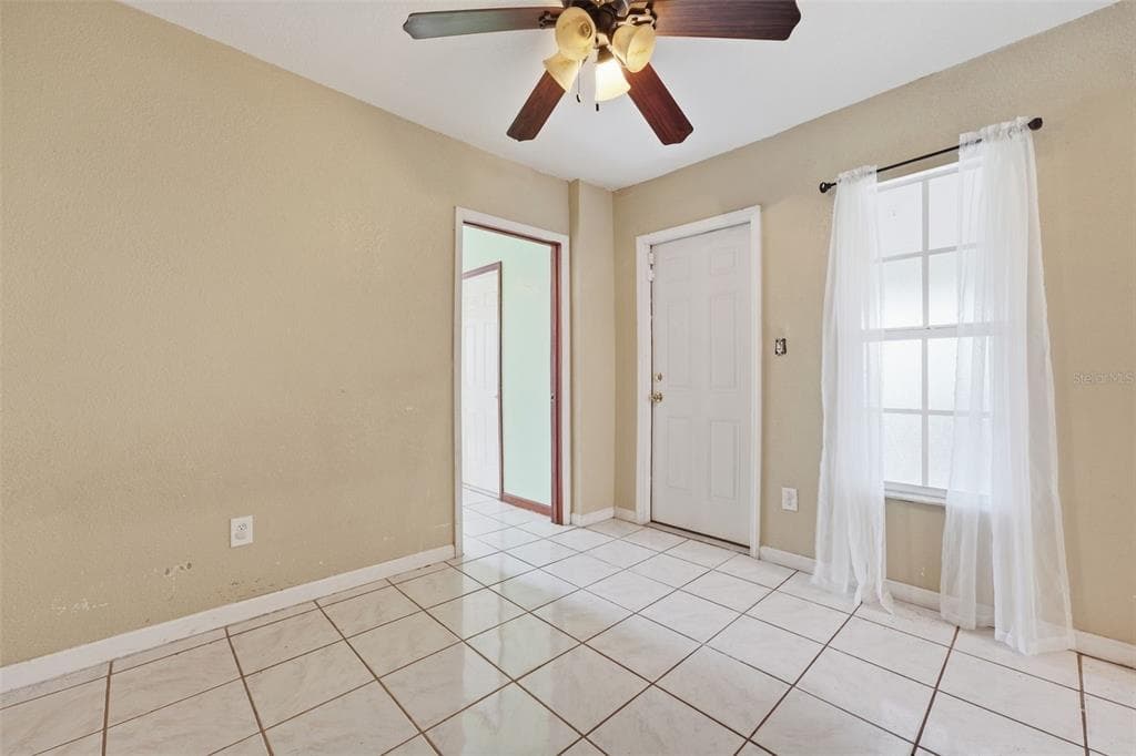 4094 GARDNER DRIVE photo 17