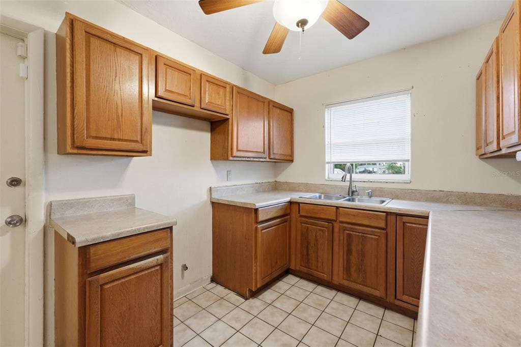 4094 GARDNER DRIVE photo 10