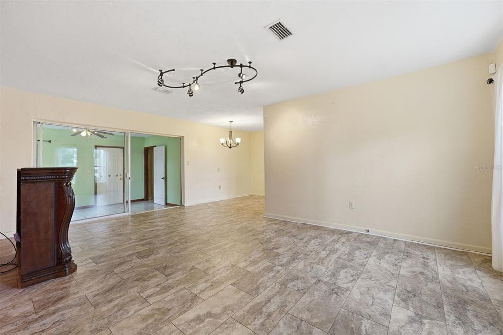 4094 GARDNER DRIVE photo 4