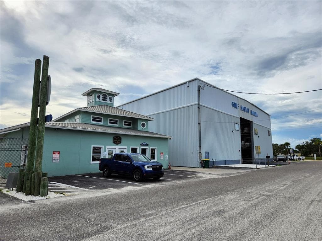 100 CIRCUIT ROAD #N12 1