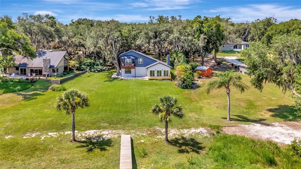 10547 LAKESHORE DRIVE photo 6