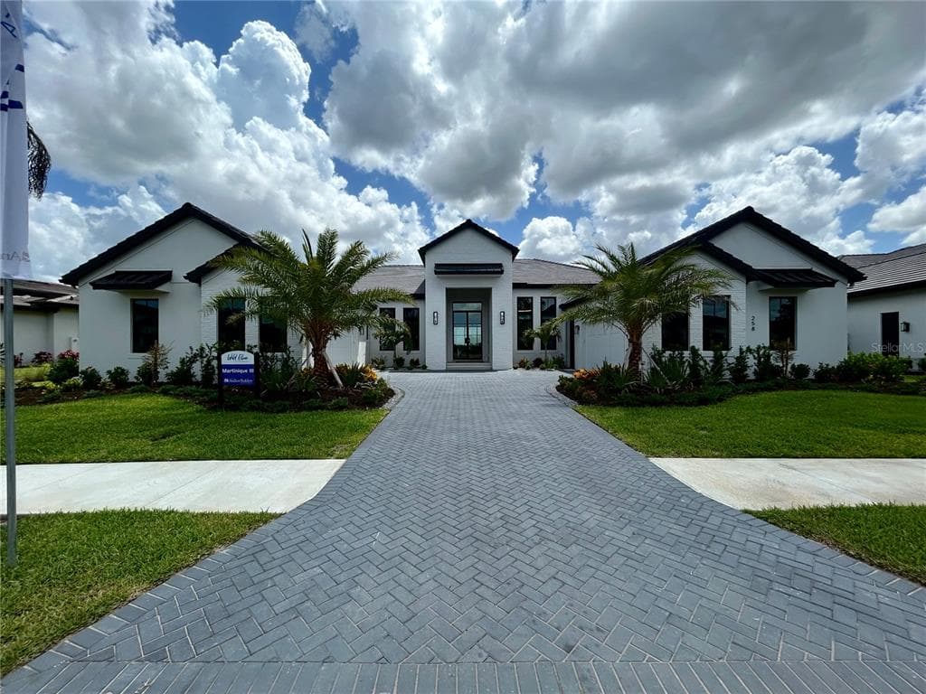 258 CRYSTAL WATERS DRIVE photo 1
