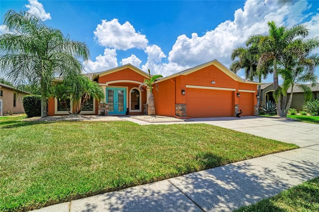 316 STAR SHELL DRIVE photo 3