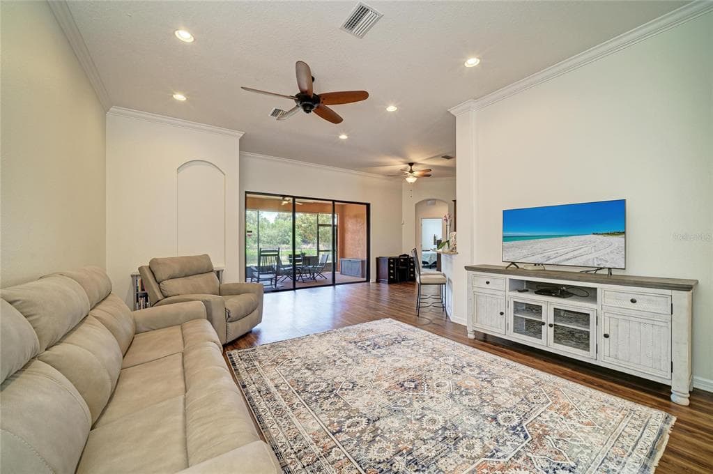 316 STAR SHELL DRIVE photo 15