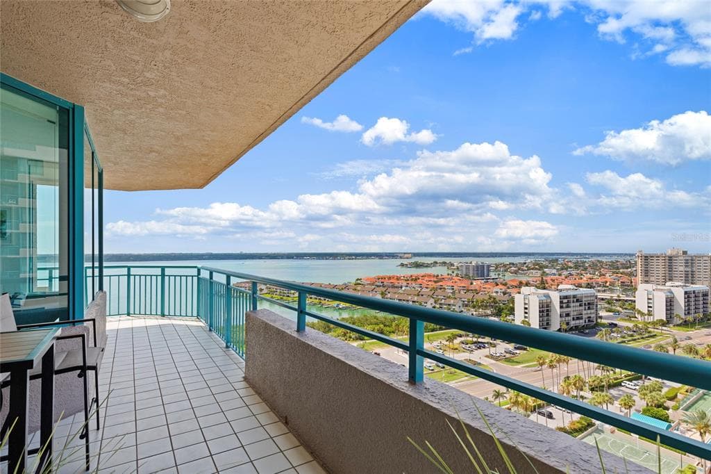 1520 GULF BOULEVARD 1807 photo 20