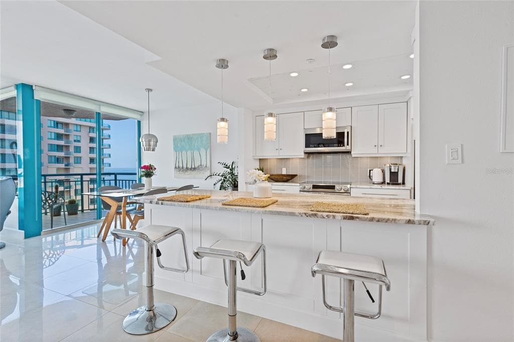 1520 GULF BOULEVARD 1807 photo 10