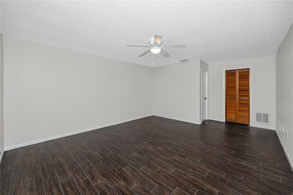 8046 BAYHAVEN DRIVE photo 24