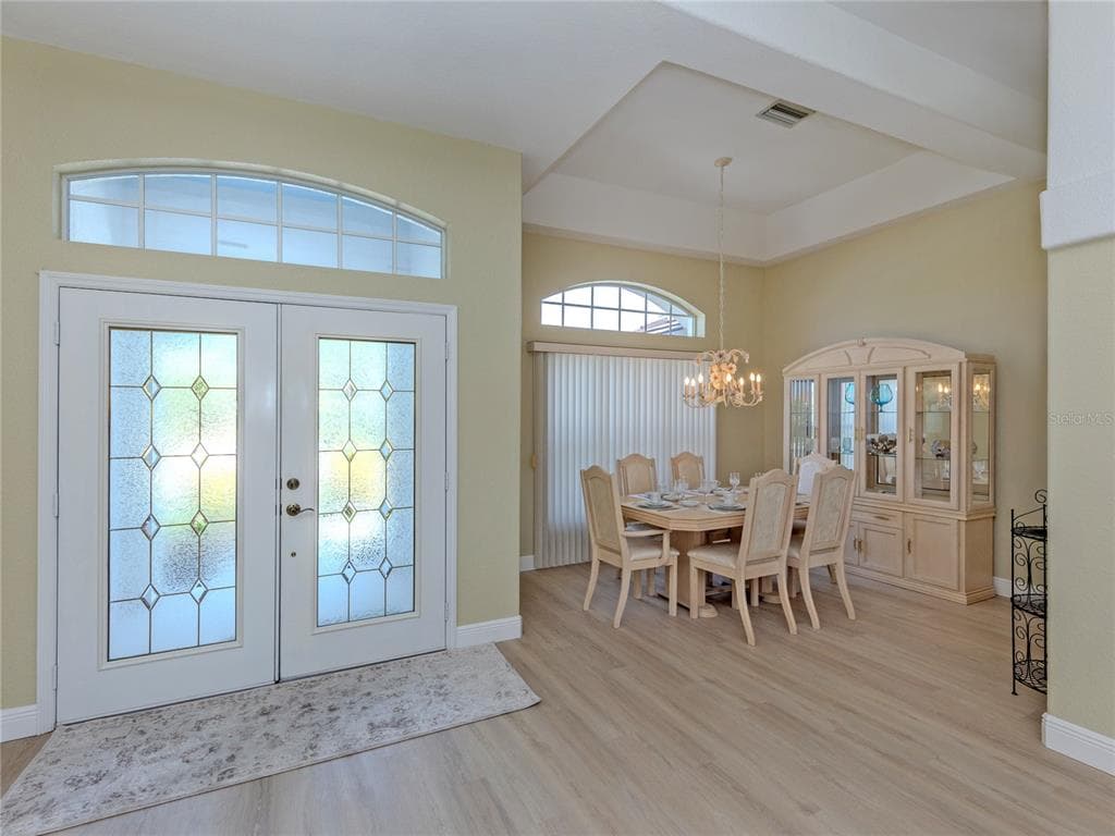 5078 WINTER ROSE WAY photo 9