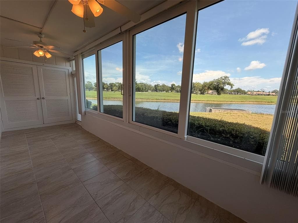7153 W COUNTRY CLUB DR N 145 photo 16