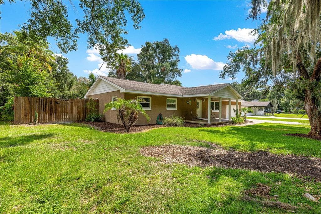 11547 SE 123 ST photo 19