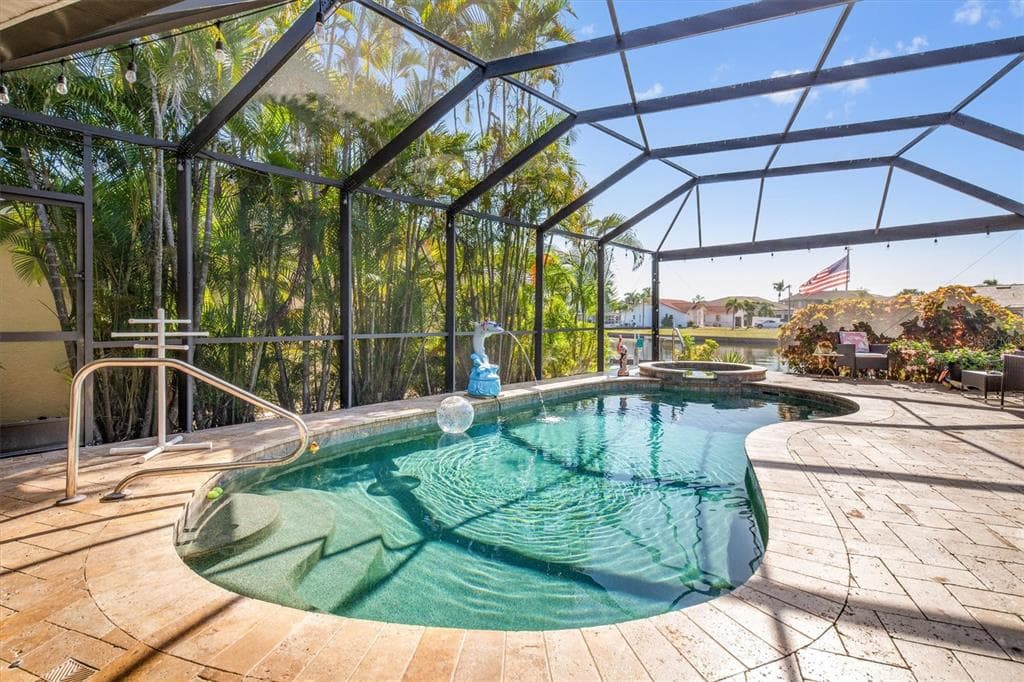 590 TOULOUSE DRIVE 2