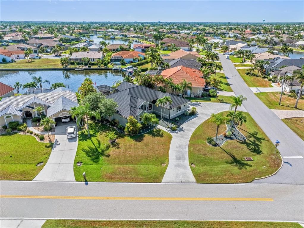 590 TOULOUSE DRIVE 1