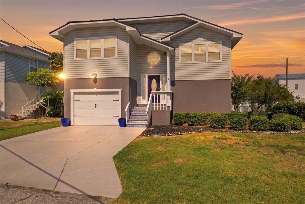 13943 ETHEL AVENUE 1