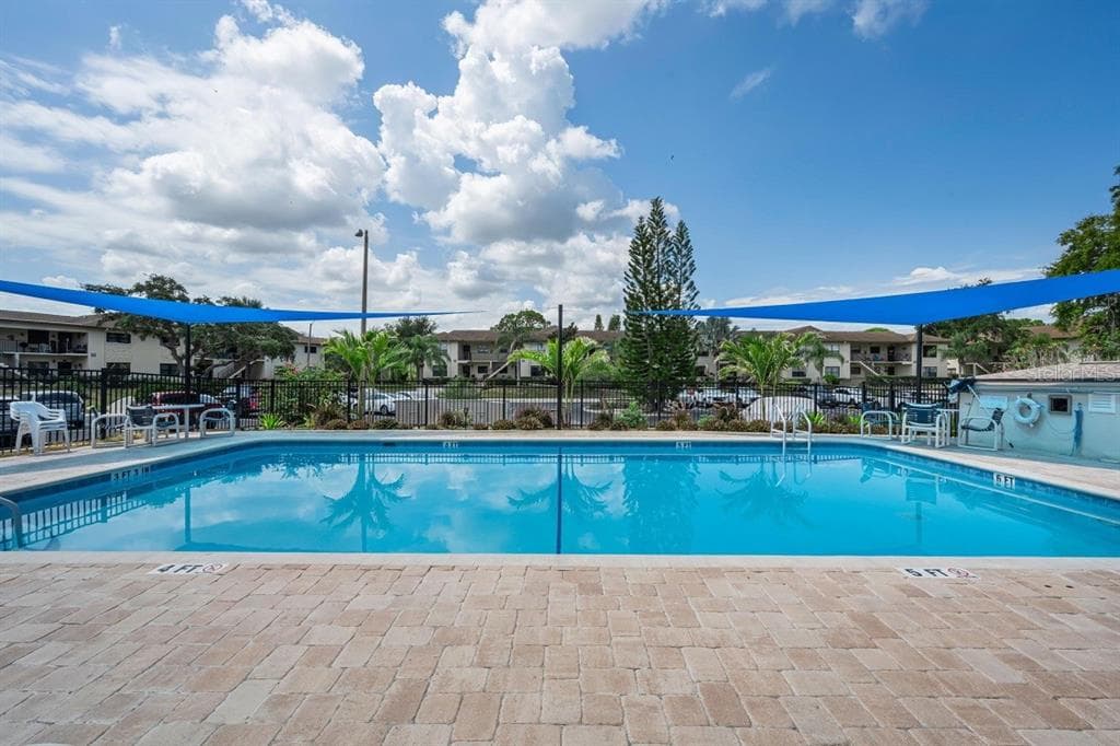 1673 SEASCAPE CIRCLE 102 photo 17