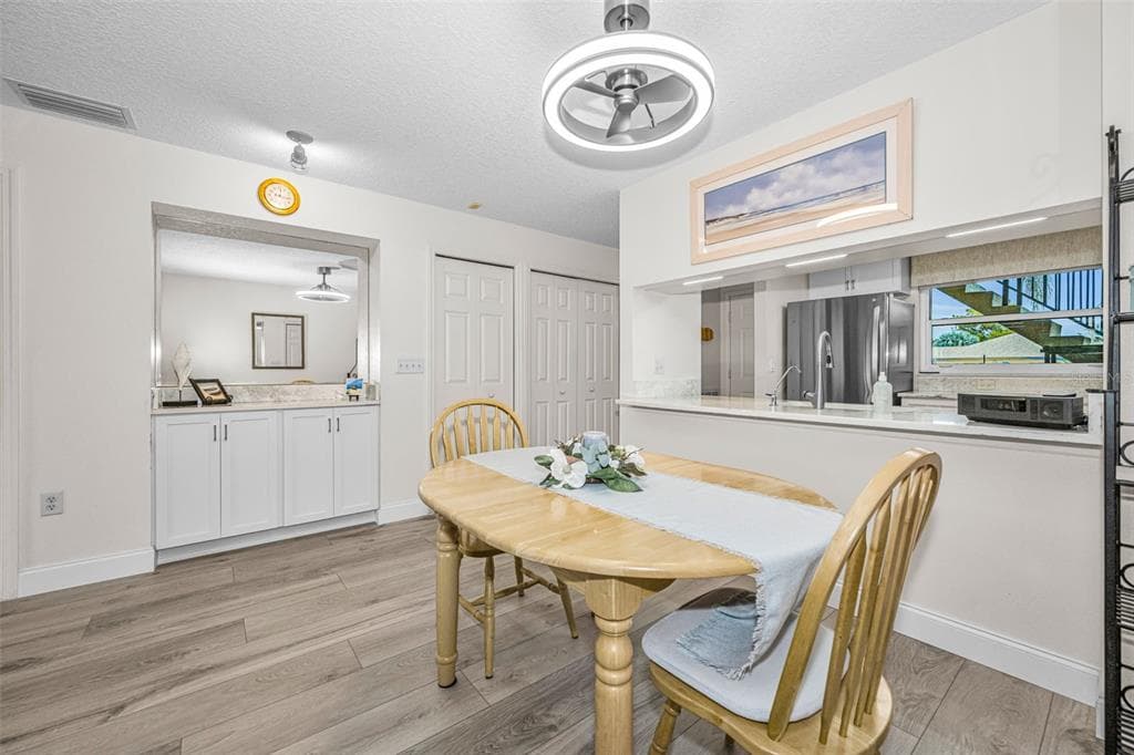 1673 SEASCAPE CIRCLE 102 photo 25