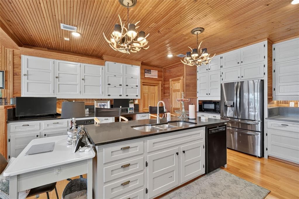 22625 LAKE SENECA ROAD photo 15
