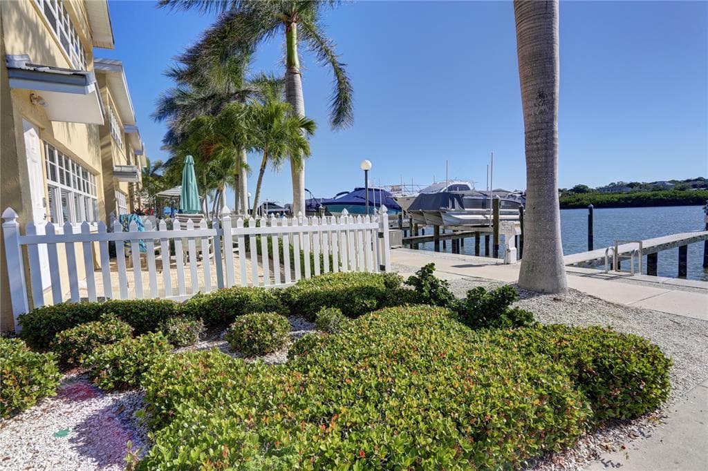 19417 GULF BOULEVARD #A202 3