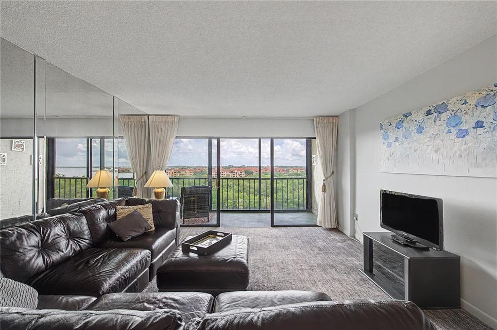 3300 COVE CAY DRIVE 7D photo 15