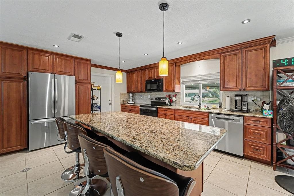 8639 GREEN STREET photo 6
