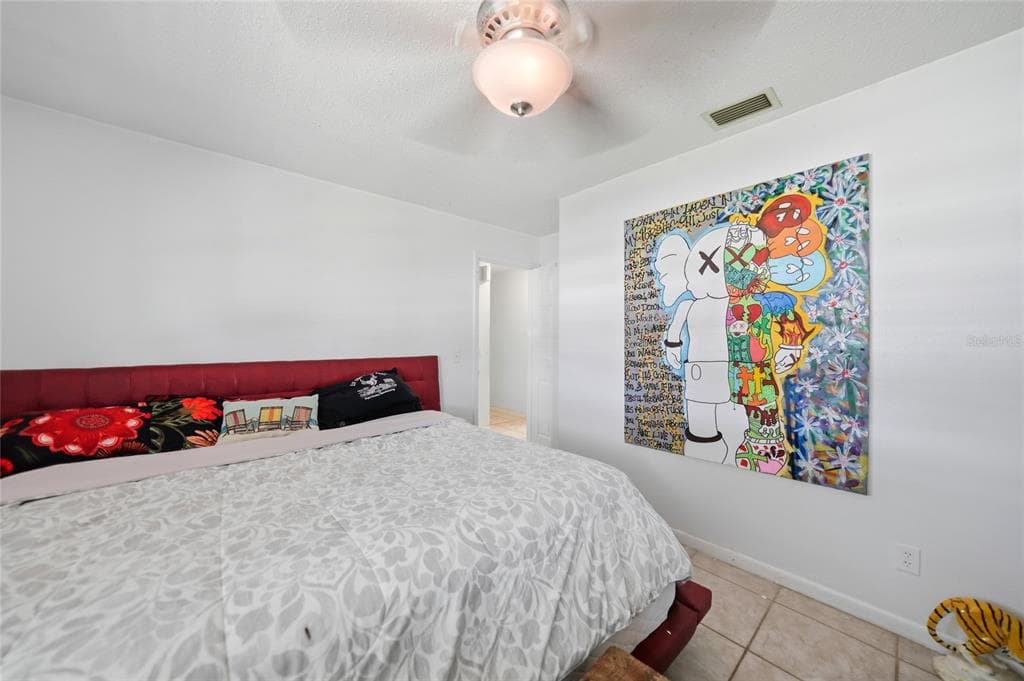 21078 EDGEWATER DRIVE photo 17