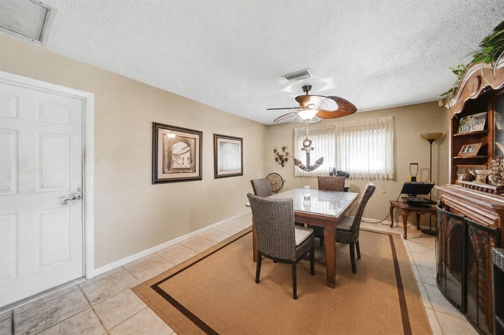 21078 EDGEWATER DRIVE photo 10