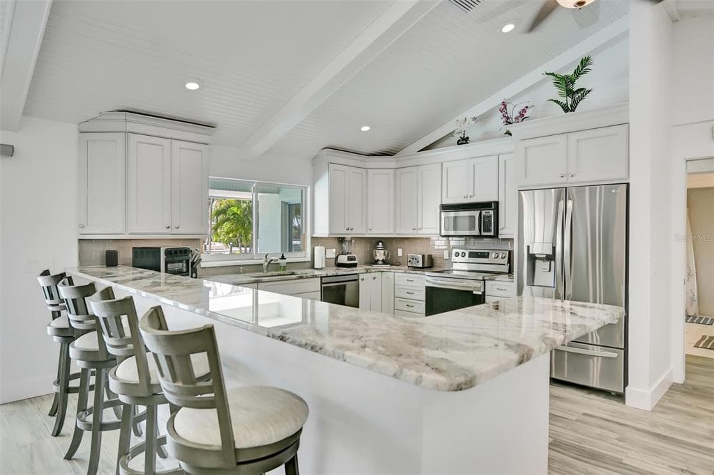 514 KEY ROYALE DRIVE photo 16