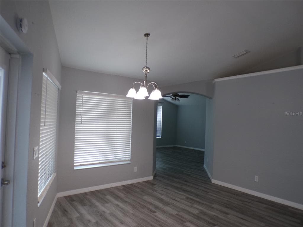 1077 ROTONDA CIRCLE photo 11