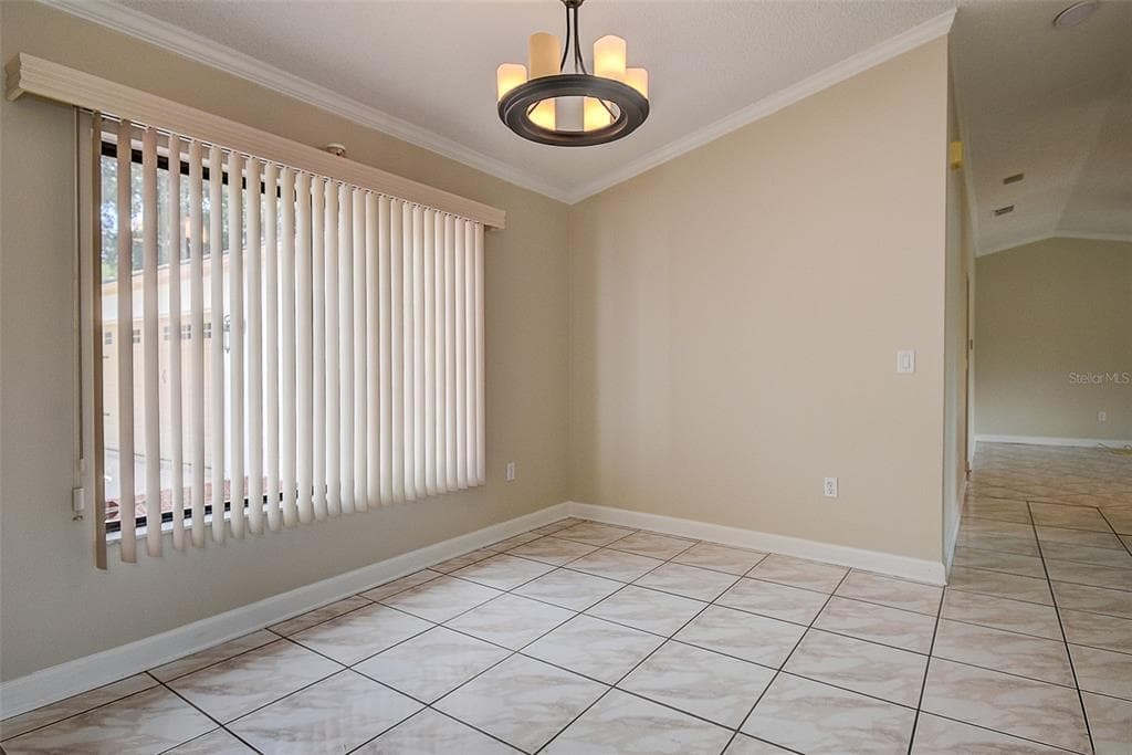2876 LAKE VALENCIA BOULEVARD E photo 16