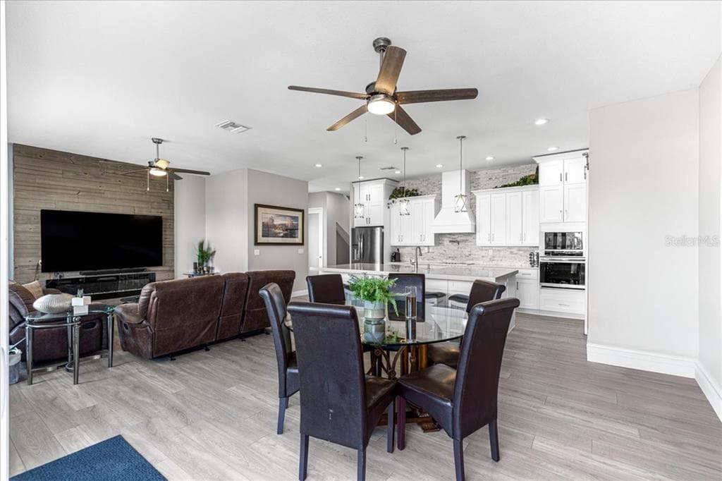 6812 DRIFTWOOD DRIVE photo 13