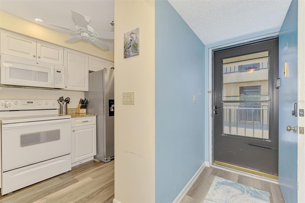 1551 BEACH ROAD 309 photo 25