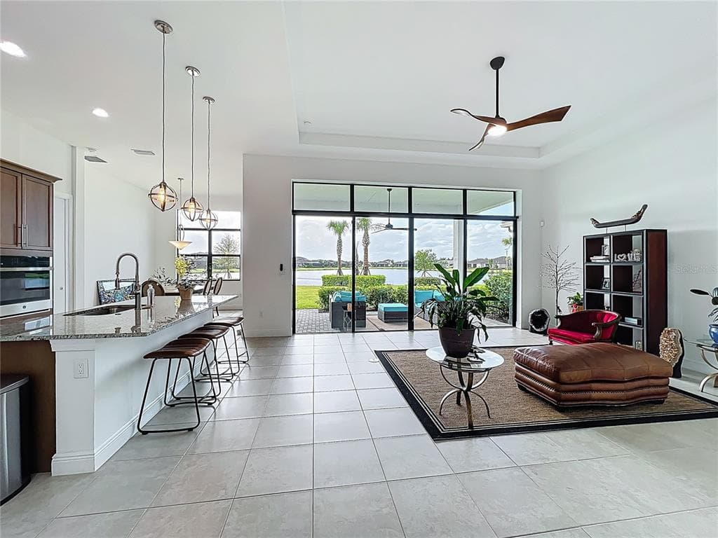 9132 BERNINI PLACE photo 18