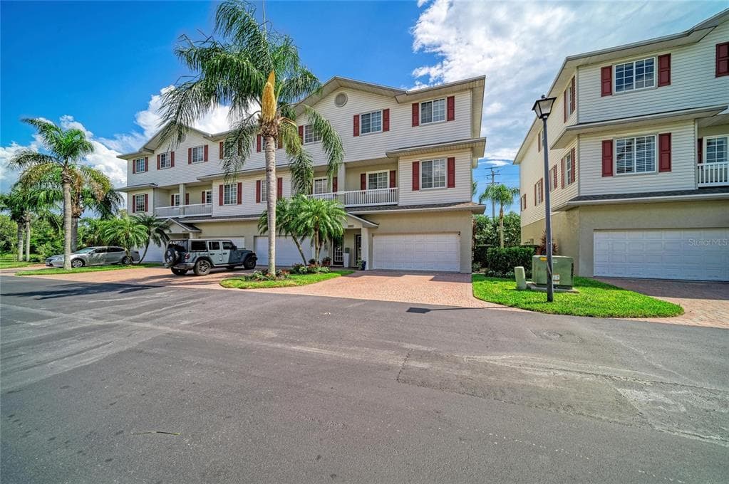 3607 10TH LANE W photo 11