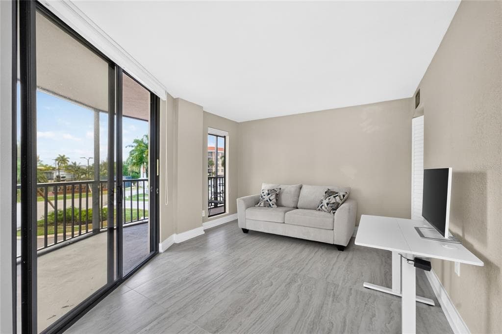 25188 MARION AVENUE D101 photo 18