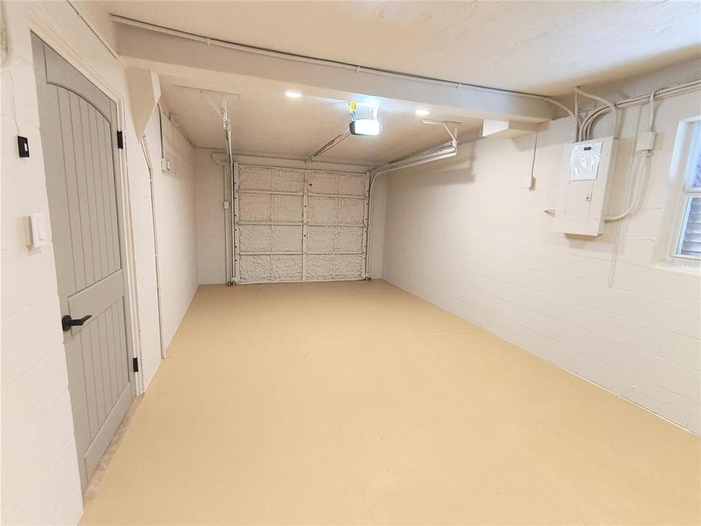 13400 CAROL DRIVE photo 22