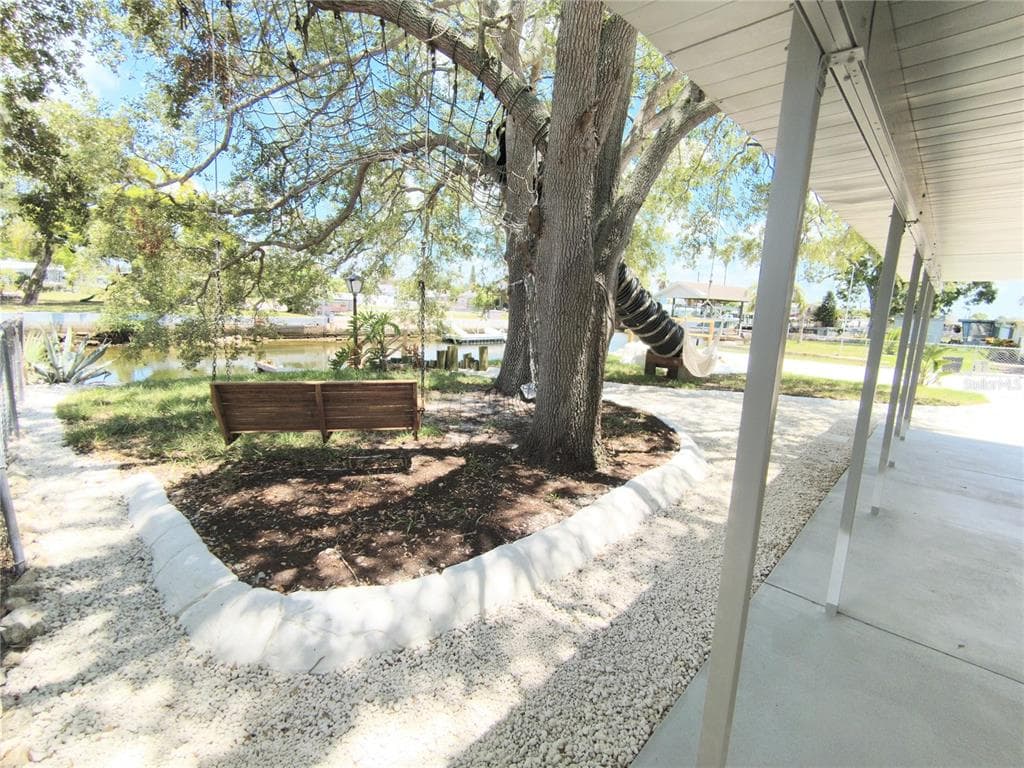 13400 CAROL DRIVE photo 14