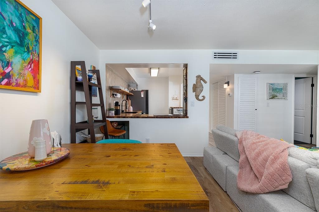 2800 N ATLANTIC AVENUE 1409 photo 10
