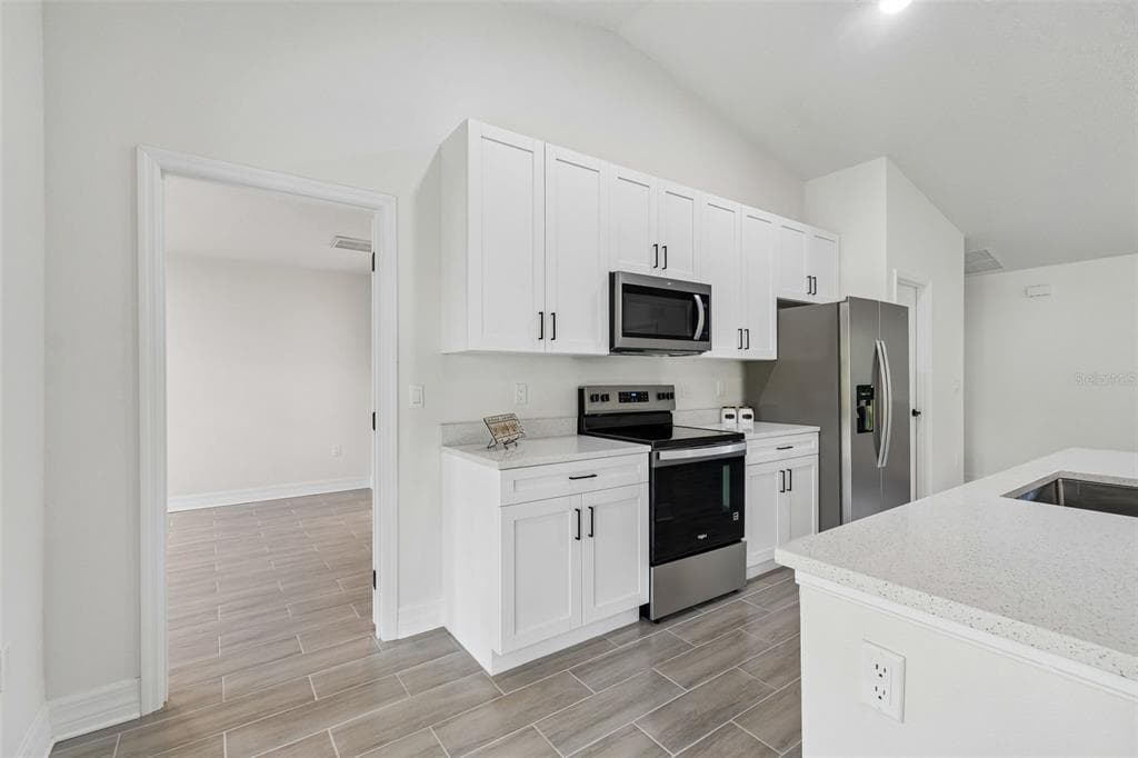 5535 TEVIS TERRACE photo 9
