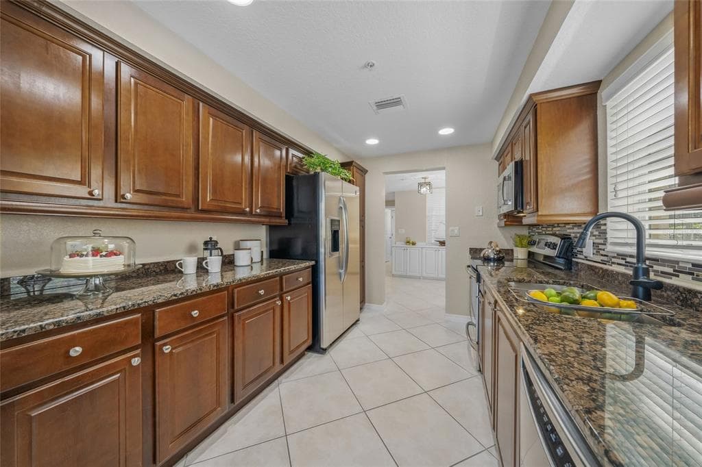 2251 JESSIE HARBOR DRIVE 2101 photo 20