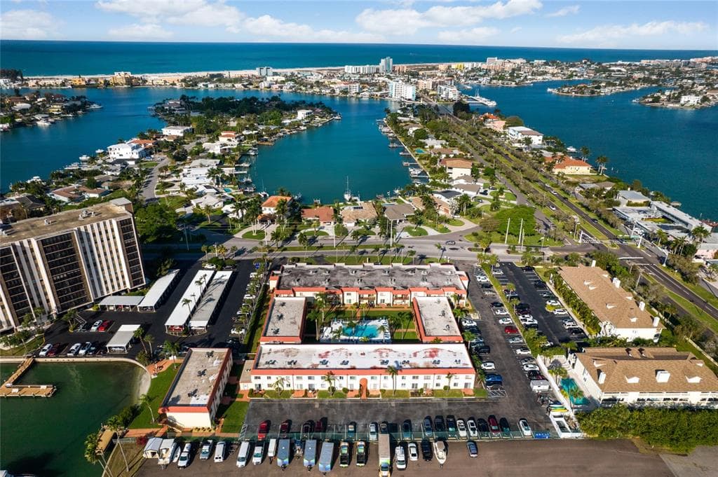 10365 PARADISE BOULEVARD #16 1
