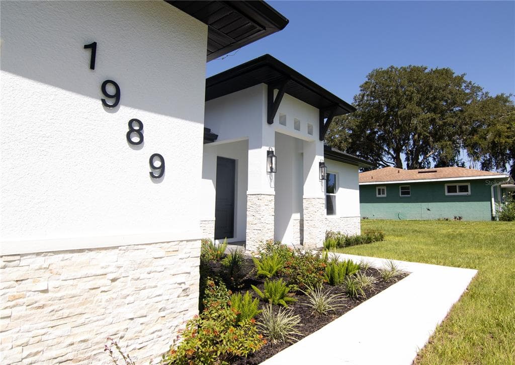 1989 MONTEREY DRIVE photo 9