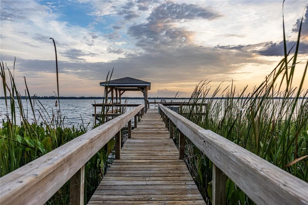 32834 LAKESHORE DRIVE 3
