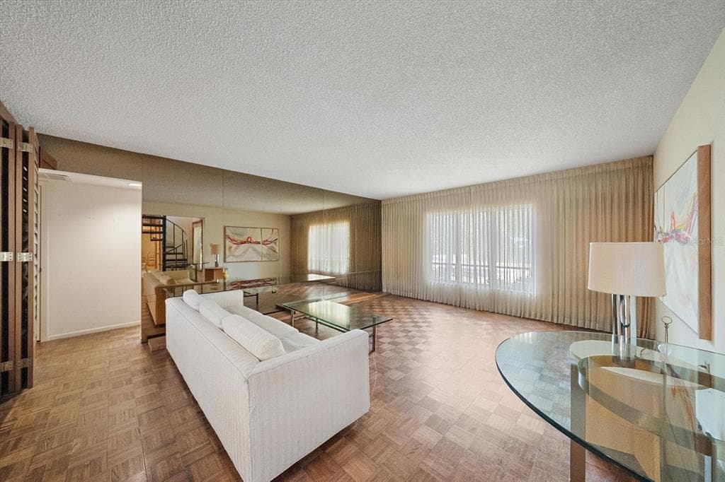 6841 PORTER ROAD photo 21
