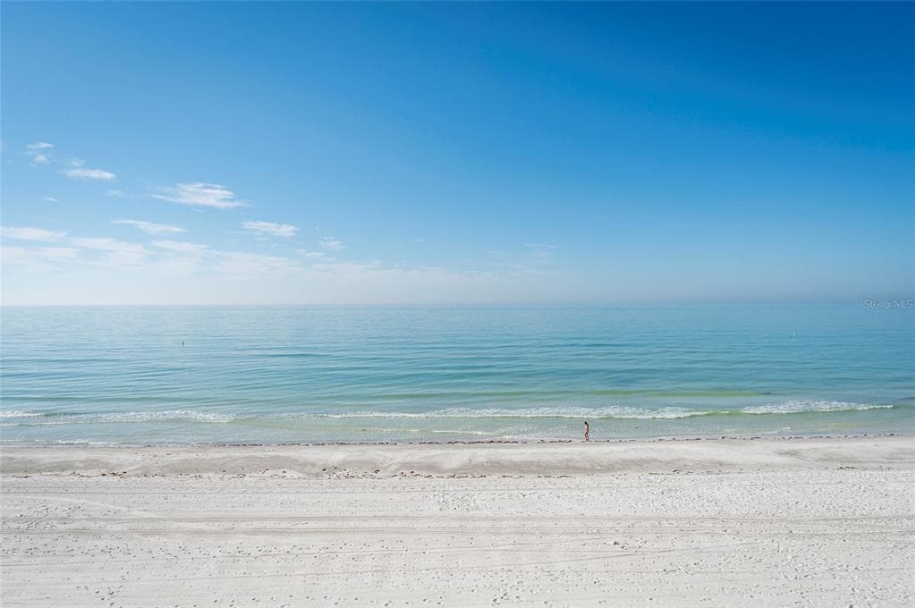 16750 GULF BOULEVARD 414 photo 20