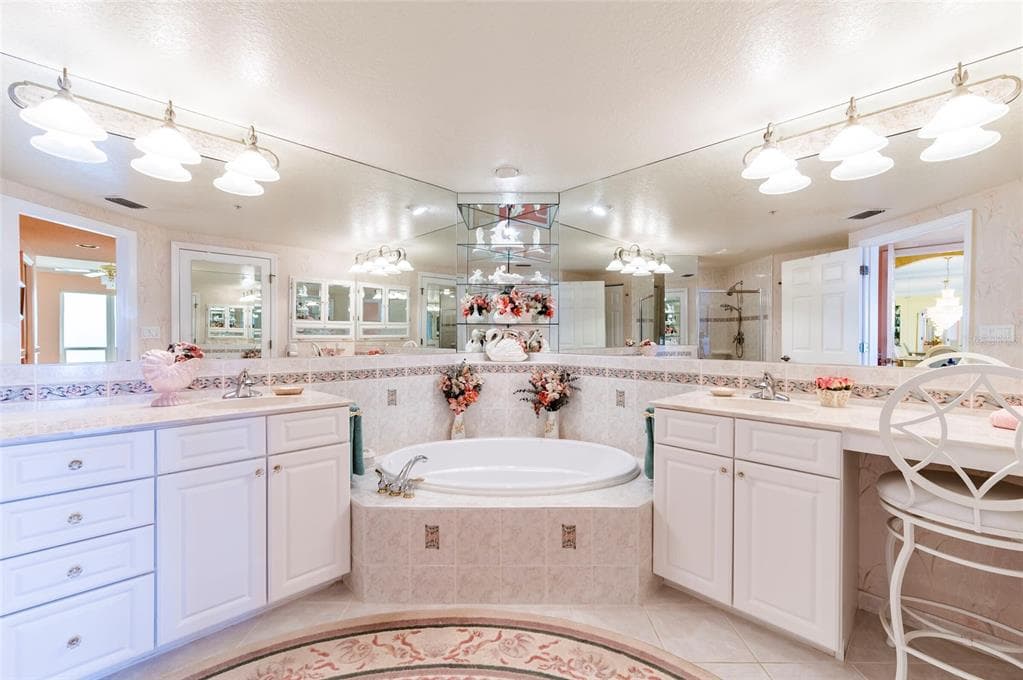 16750 GULF BOULEVARD 414 photo 24