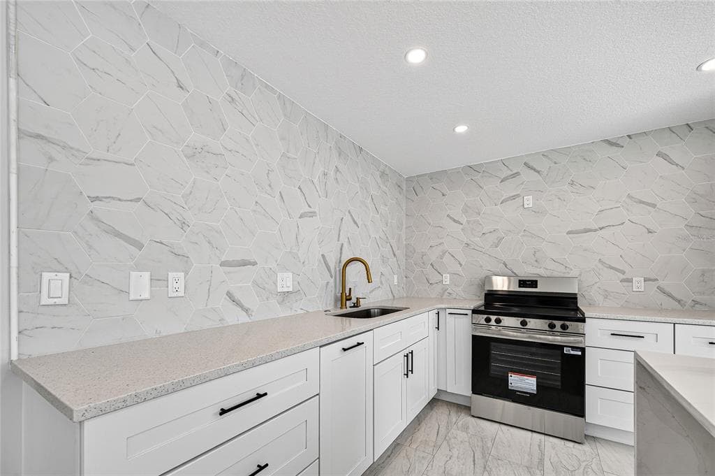 5055 N BEACH ROAD 101 photo 13