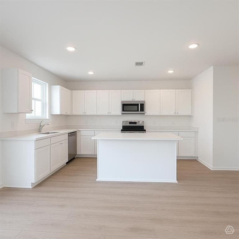 12923 RED DEER PLACE photo 3