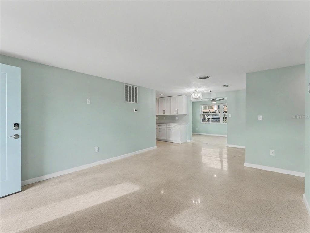 13530 MARIA DRIVE photo 17