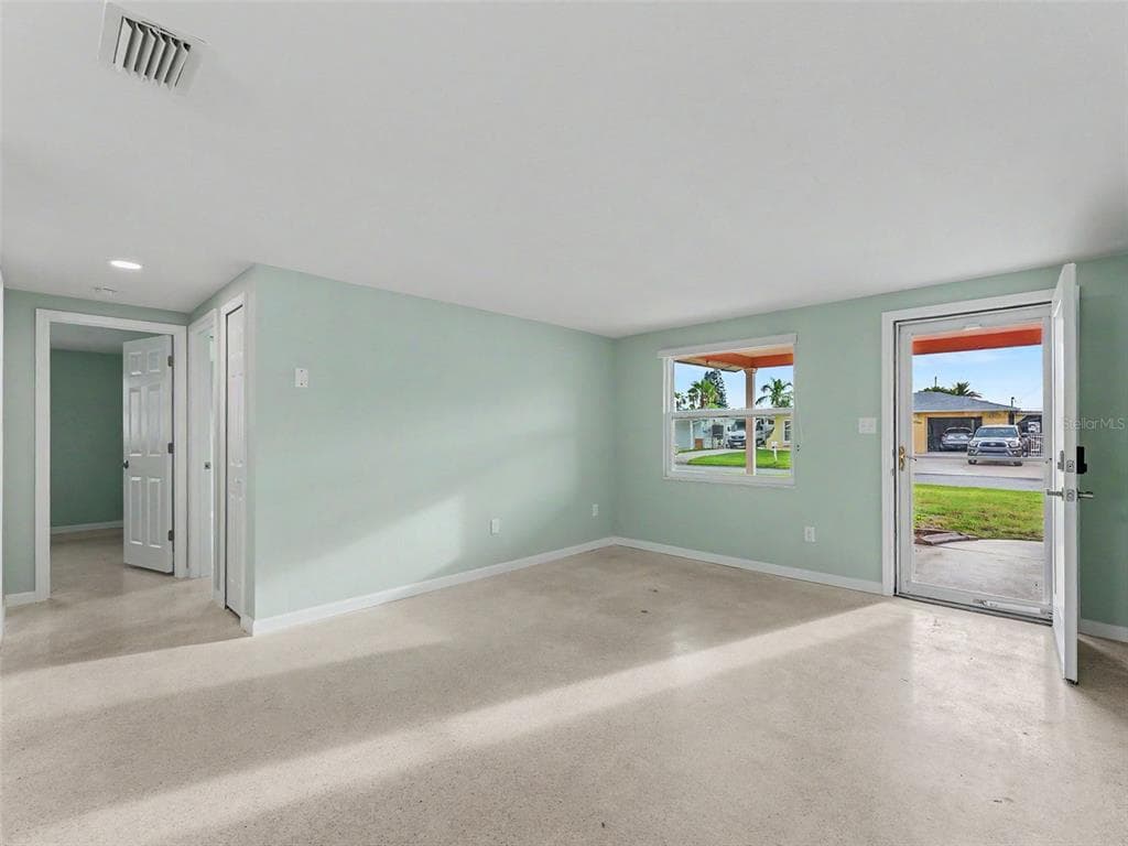 13530 MARIA DRIVE photo 14