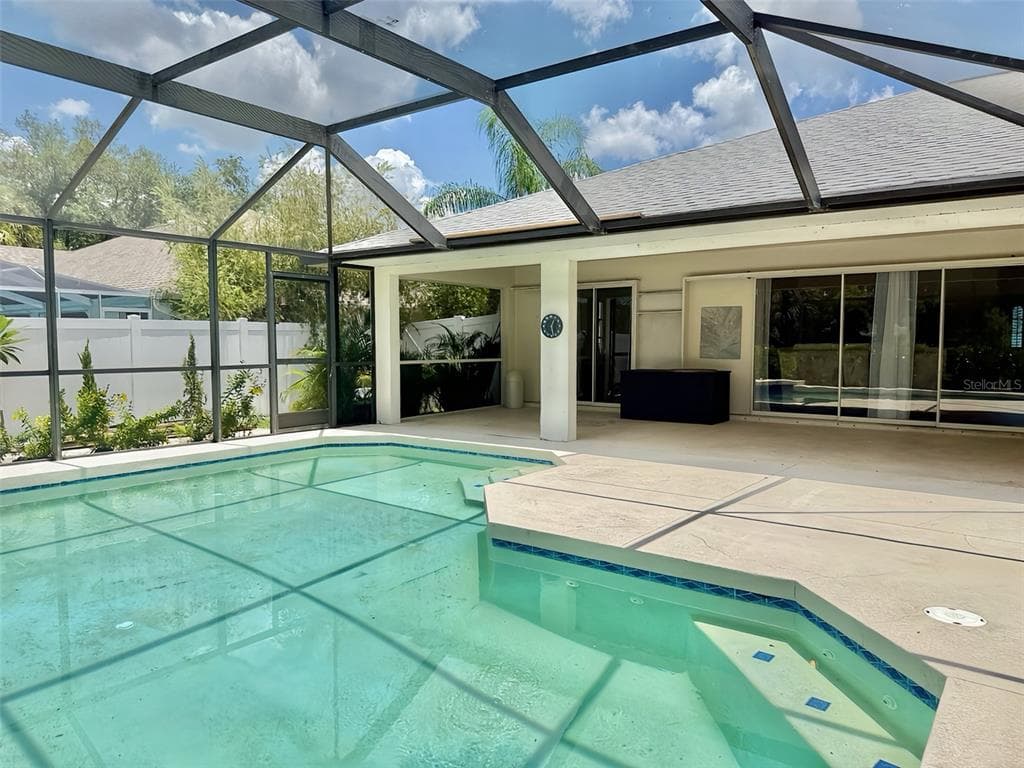 129 FOUNTAIN STREET photo 8