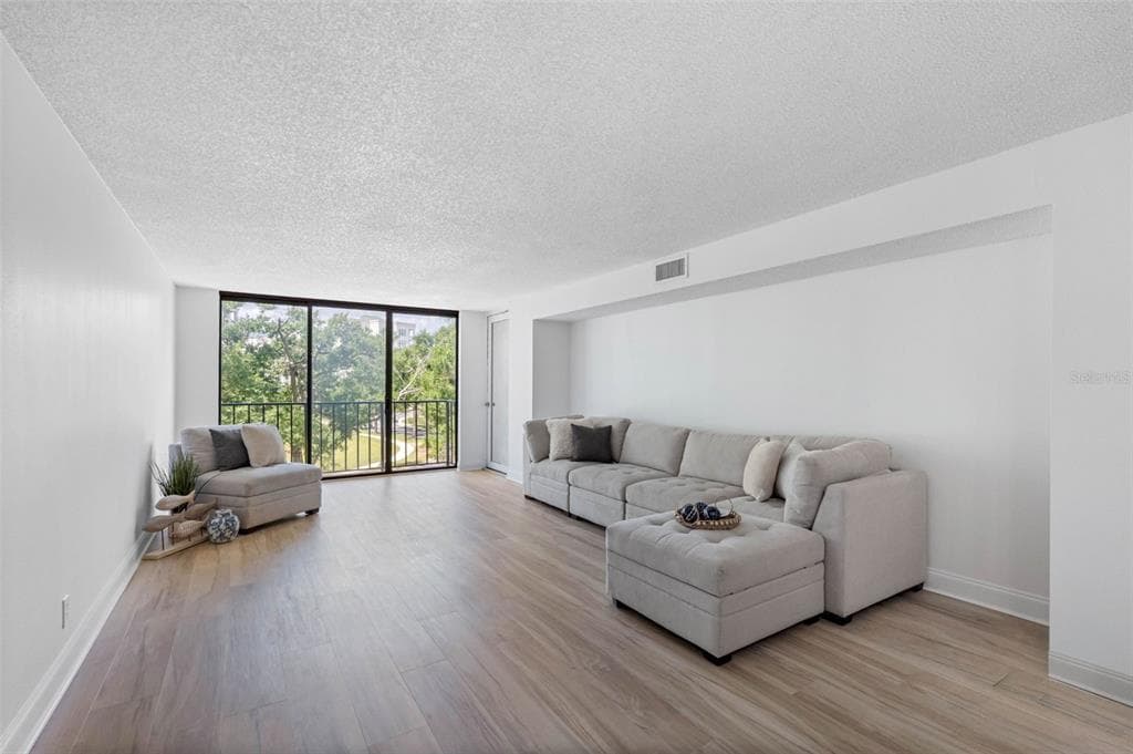 220 BELLEVIEW BOULEVARD #412 5